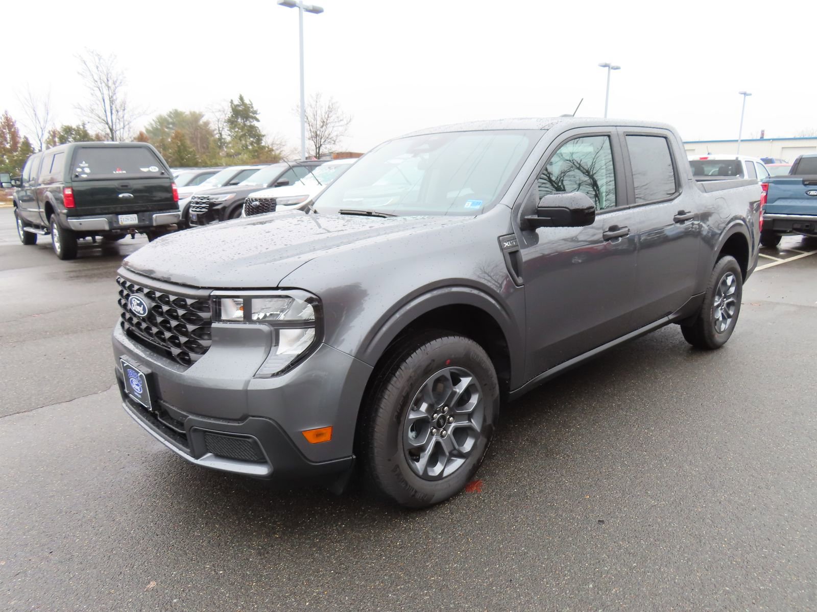 New 2026 Ford Maverick XLT w/ Equipment Group 301A AWD/4WD image 3