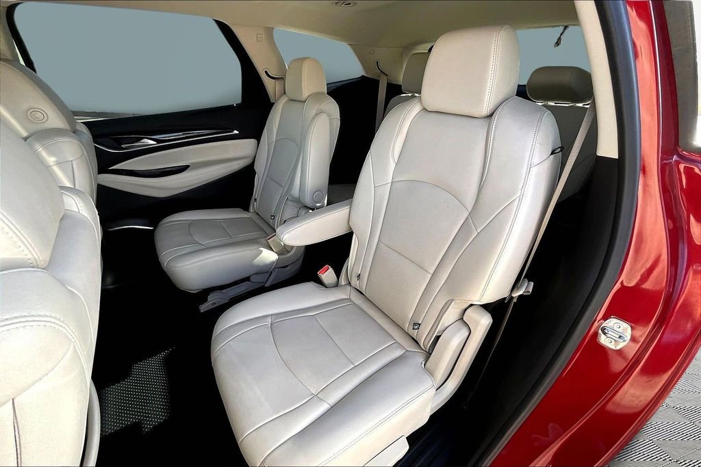 Used 2022 Buick Enclave Premium w/ Experience Buick Package image 28