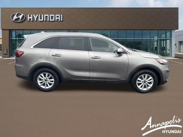 Used 2019 Kia Sorento LX w/ LX Convenience Package image 6