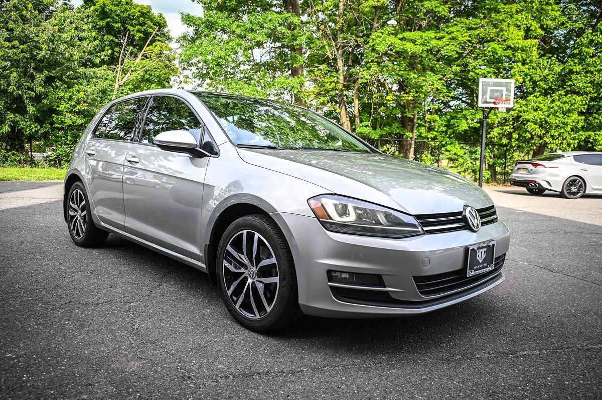 Used 2015 Volkswagen Golf SE FWD image 6