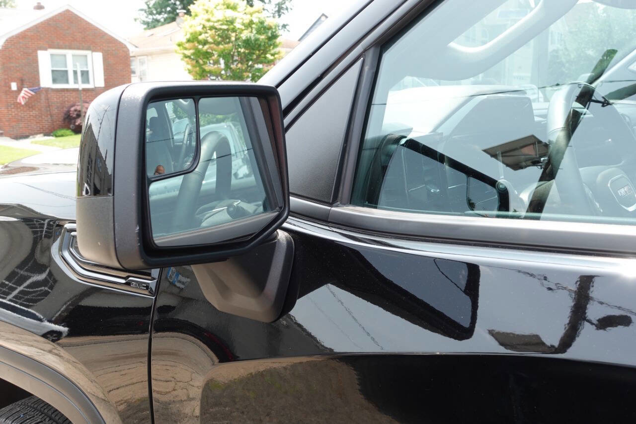 Used 2023 GMC Sierra 1500 Elevation image 13