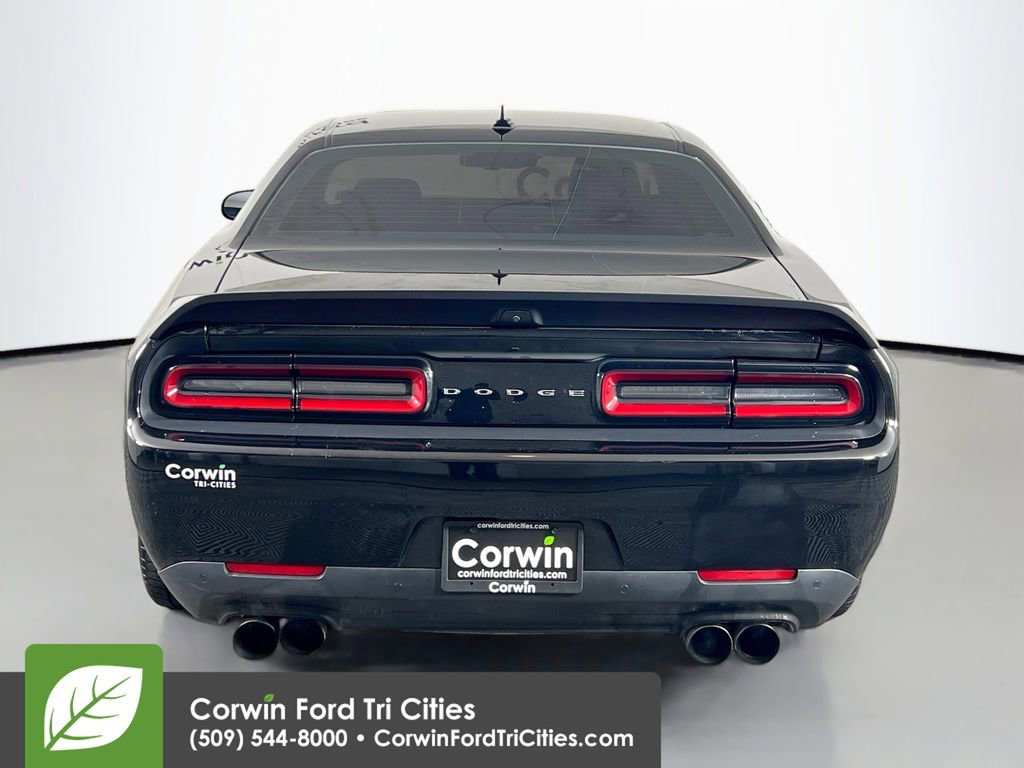 Used 2019 Dodge Challenger SRT Hellcat Redeye image 13