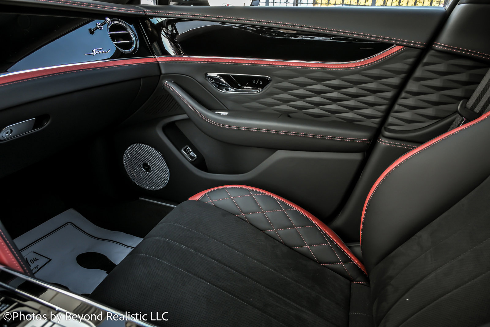 Used 2024 Bentley Flying Spur W12 image 48