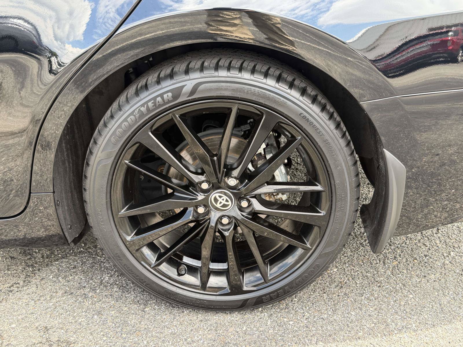 Used 2024 Toyota Camry XSE w/ Cold Weather Package FWD image 32