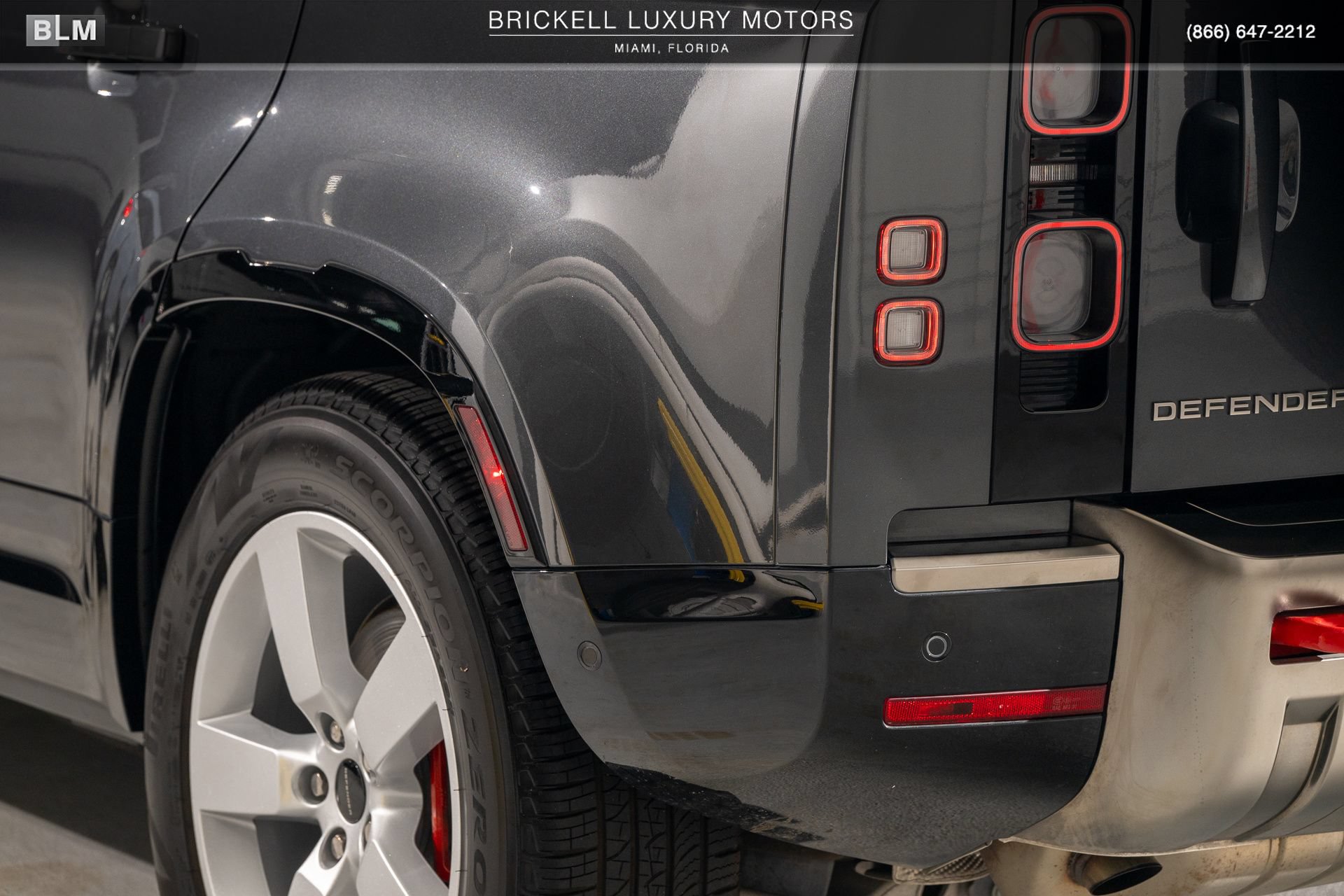Used 2024 Land Rover Defender 110 X AWD/4WD image 57