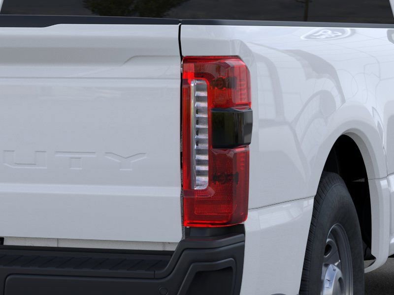 New 2026 Ford F250 XL w/ 360-Degree Camera Package RWD image 21