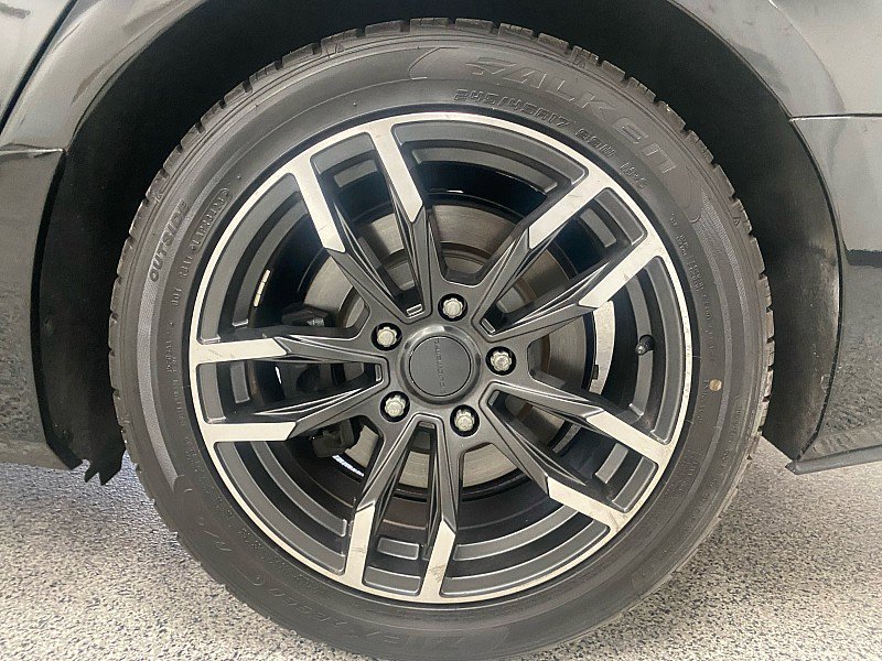 Used 2017 Cadillac CTS Luxury image 28