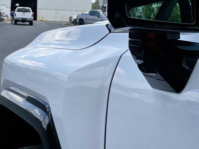New 2026 GMC Hummer EV 4x4 Crew Cab image 29