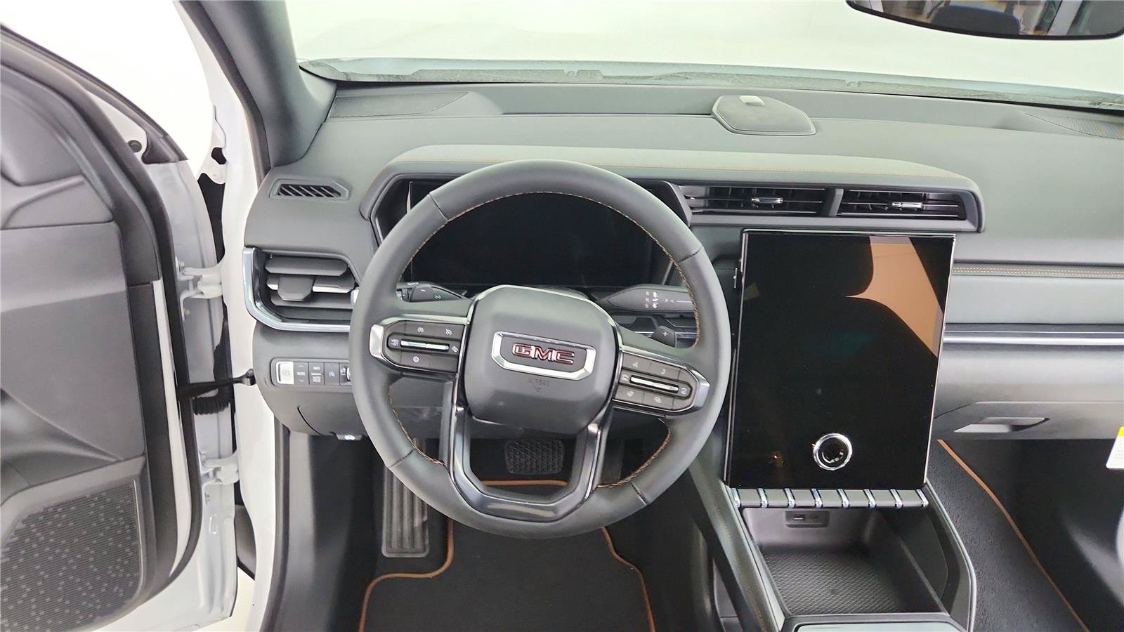 Used 2026 GMC Terrain AT4 AWD/4WD image 12