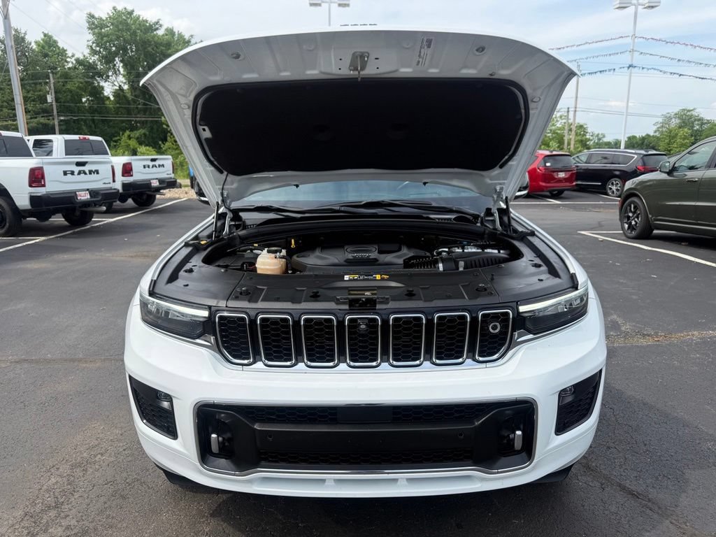 Used 2021 Jeep Grand Cherokee L Overland w/ Advanced Protech Group III AWD/4WD image 64