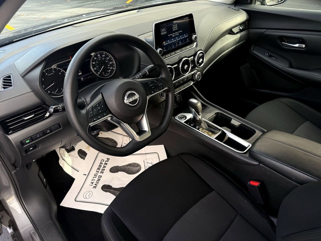 Used 2024 Nissan Sentra SV image 14