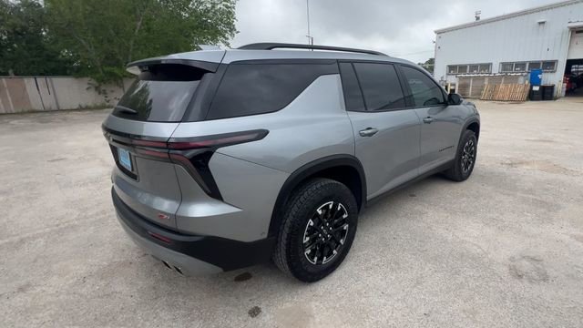 Certified 2025 Chevrolet Traverse Z71 w/ Enhanced Driving Package AWD/4WD image 7
