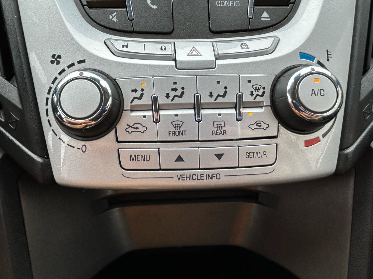 Used 2013 Chevrolet Equinox LT w/ Driver Convenience Package FWD image 25