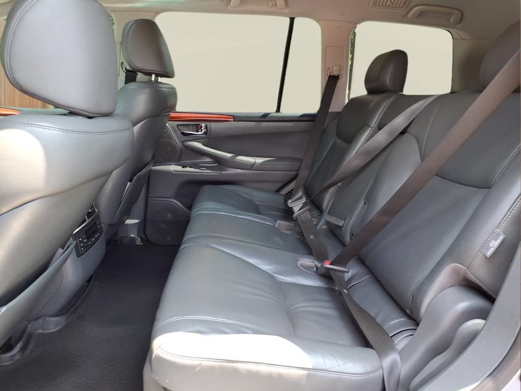 Used 2008 Lexus LX 570 4WD image 23