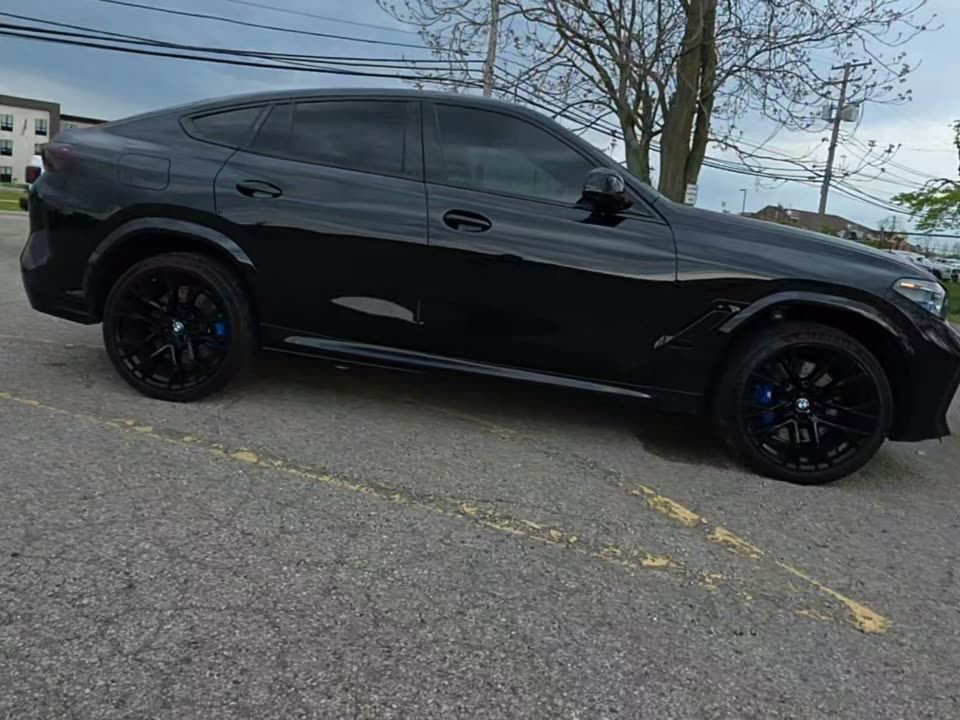Used 2022 BMW X6 M w/ Competition Package AWD/4WD image 2