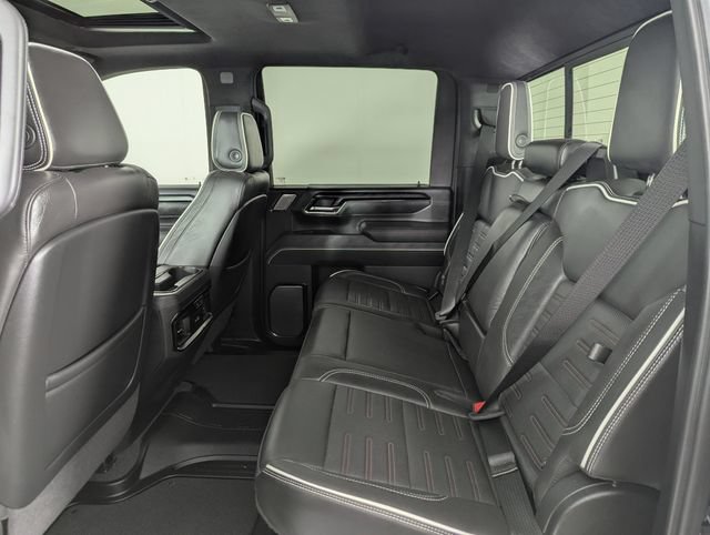 Used 2024 GMC Sierra 2500 AT4X AWD/4WD image 17