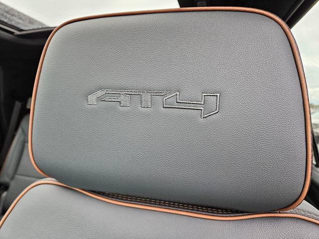 New 2026 GMC Yukon AT4 w/ AT4 Premium Plus Package AWD/4WD image 33