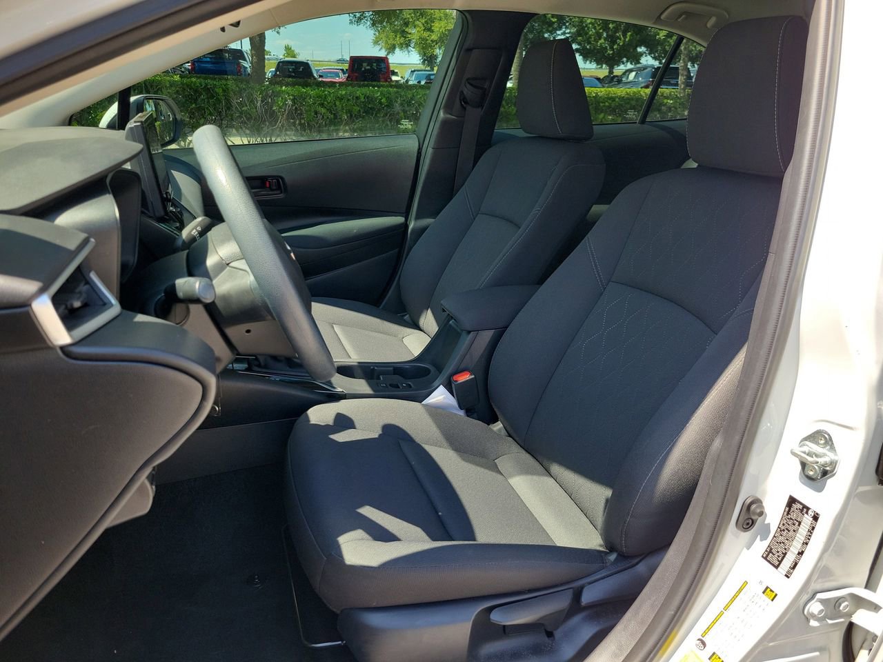 Used 2023 Toyota Corolla LE FWD image 16