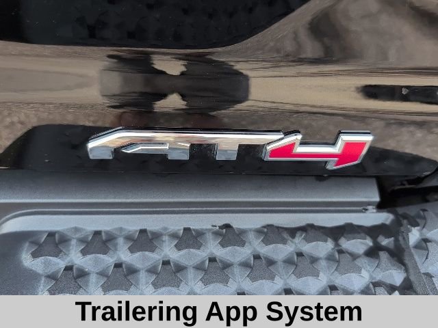 Used 2024 GMC Canyon AT4 w/ AT4 Premium Package image 20