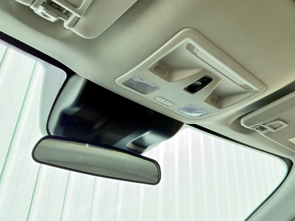 New 2025 Ford Maverick Lobo image 30