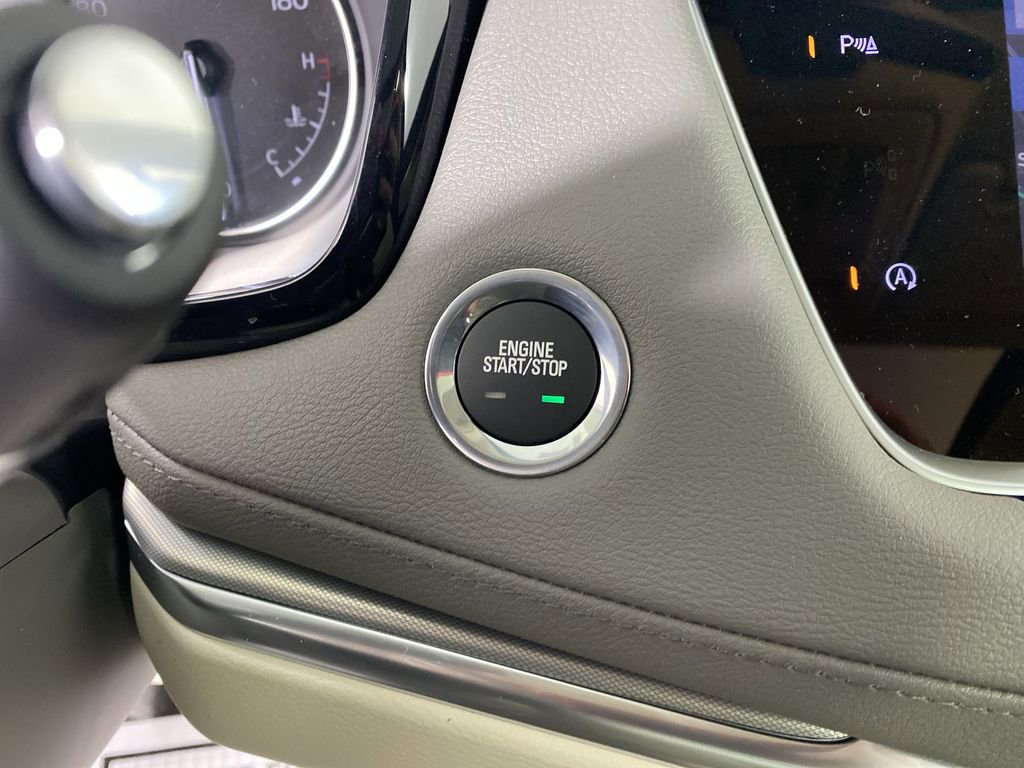 New 2025 Cadillac XT5 Premium Luxury w/ LPO, Floor Liner Package image 19