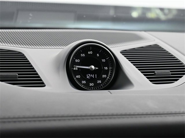 New 2025 Porsche Cayenne E-Hybrid image 10