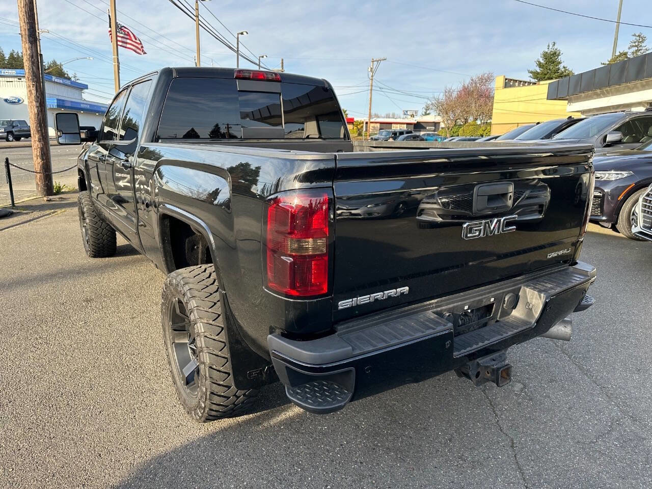 Used 2016 GMC Sierra 2500 Denali w/ Duramax Plus Package AWD/4WD image 3
