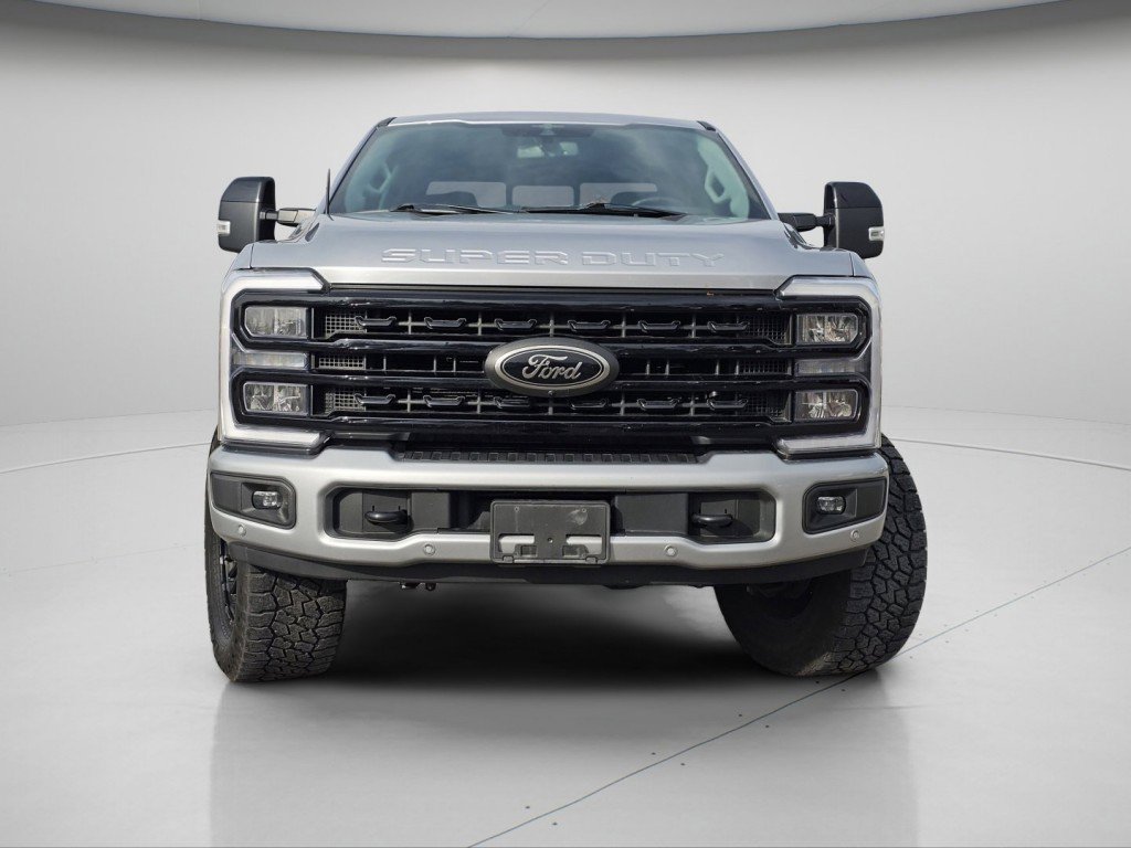 Used 2023 Ford F250 Lariat w/ Lariat Ultimate Package image 3