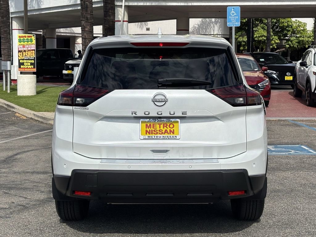 New 2026 Nissan Rogue SV image 3