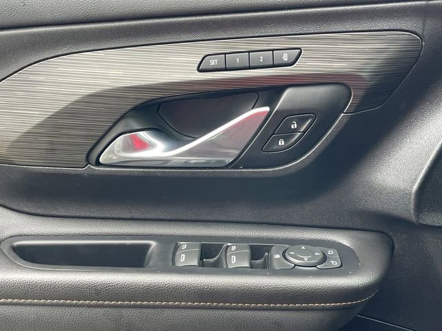 Used 2020 GMC Terrain SLT w/ Preferred Package FWD image 22