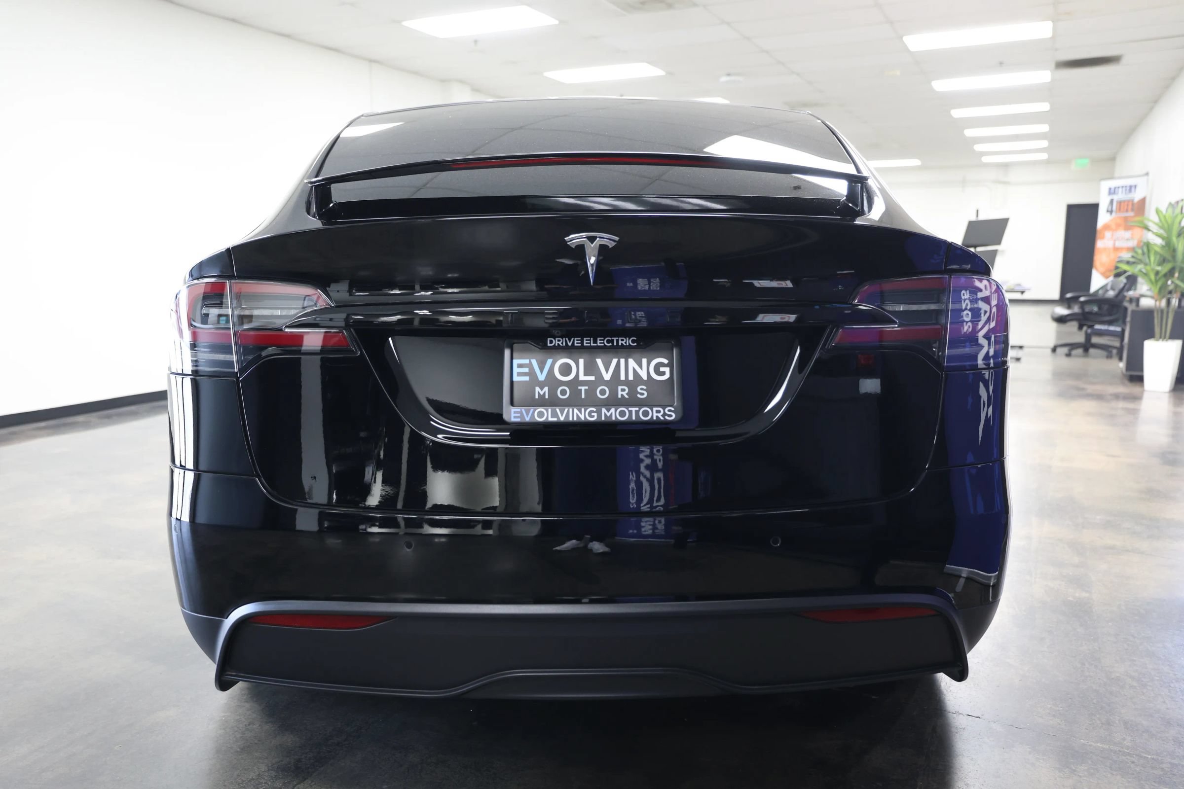 Used 2022 Tesla Model X AWD/4WD image 8
