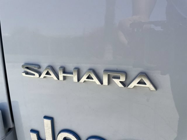Used 2021 Jeep Wrangler Unlimited Sahara AWD/4WD image 32
