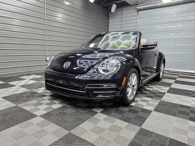 Used 2018 Volkswagen Beetle 2.0T S w/ Style & Comfort Package FWD image 39