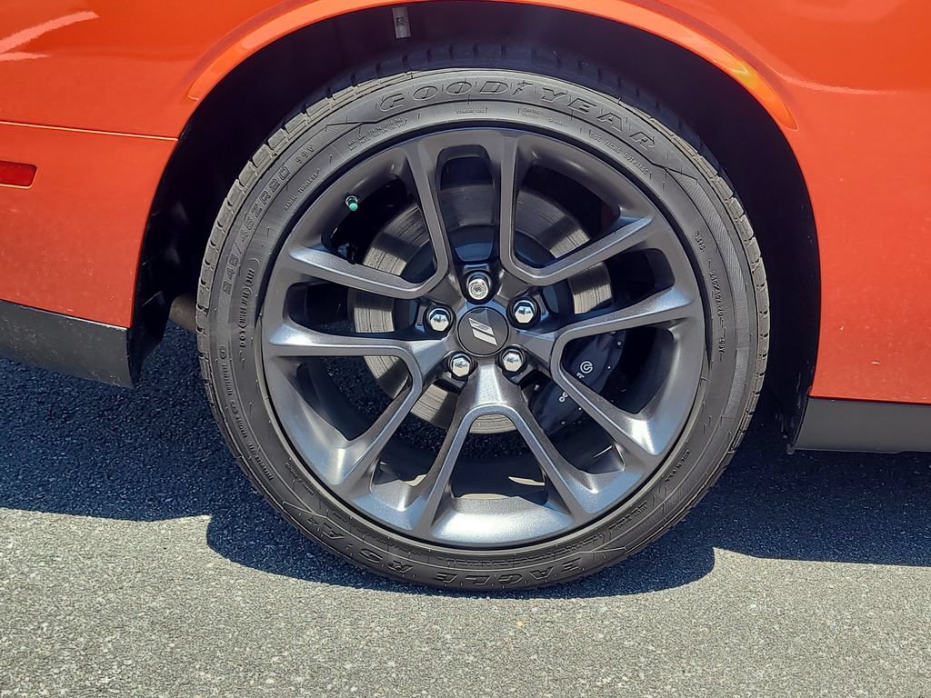 Used 2023 Dodge Challenger R/T Scat Pack w/ Plus Package RWD image 5