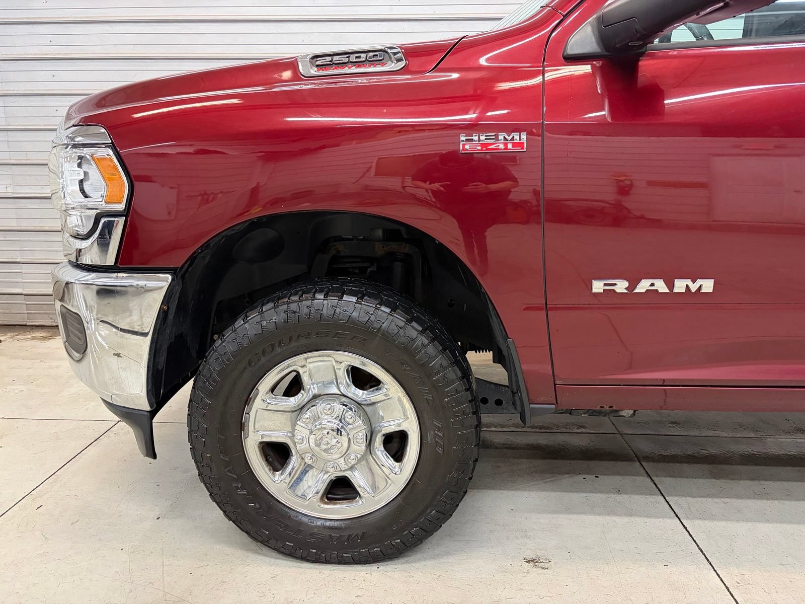Used 2020 RAM 2500 Tradesman AWD/4WD image 4