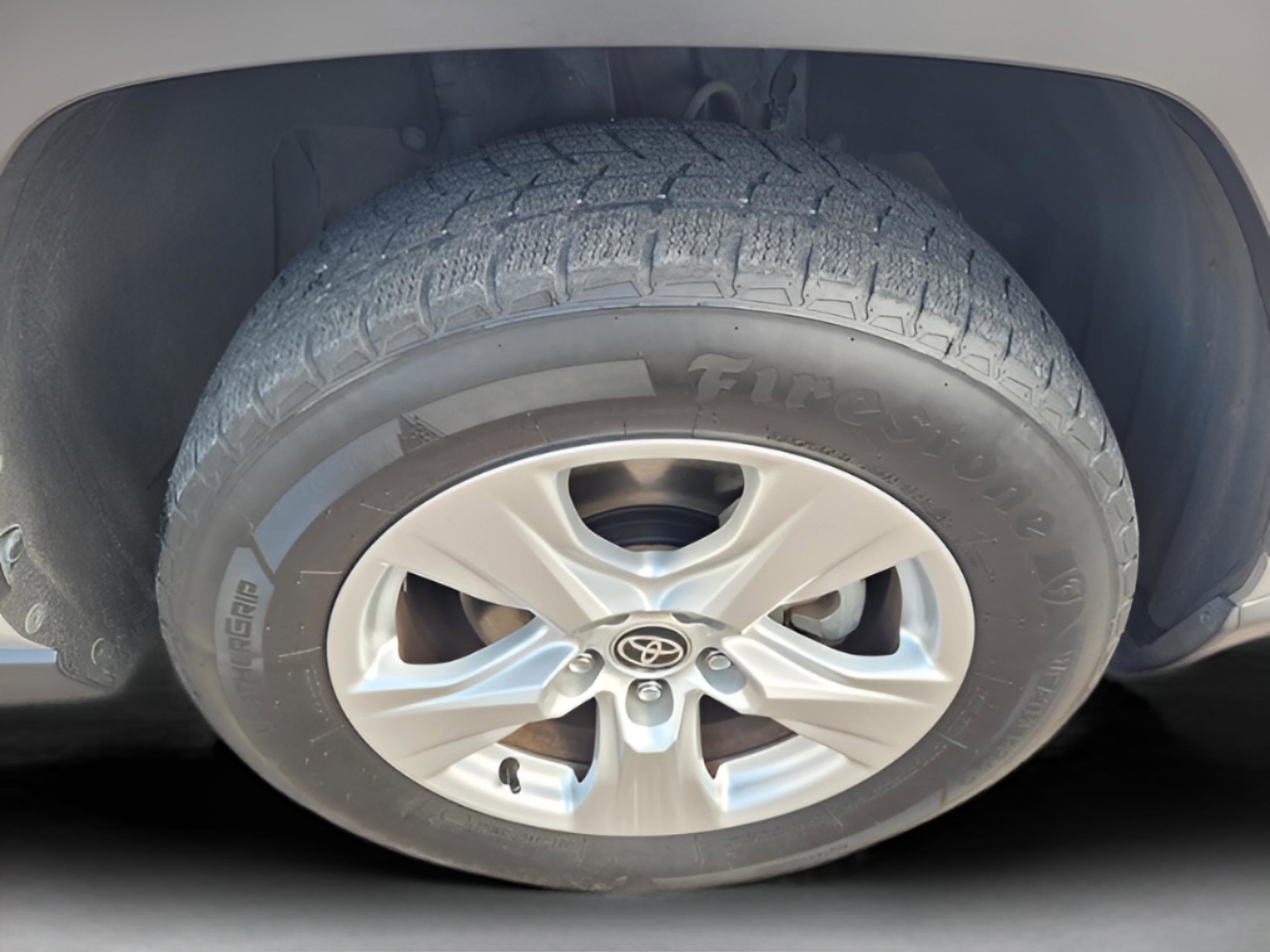 Certified 2021 Toyota RAV4 XLE image 20