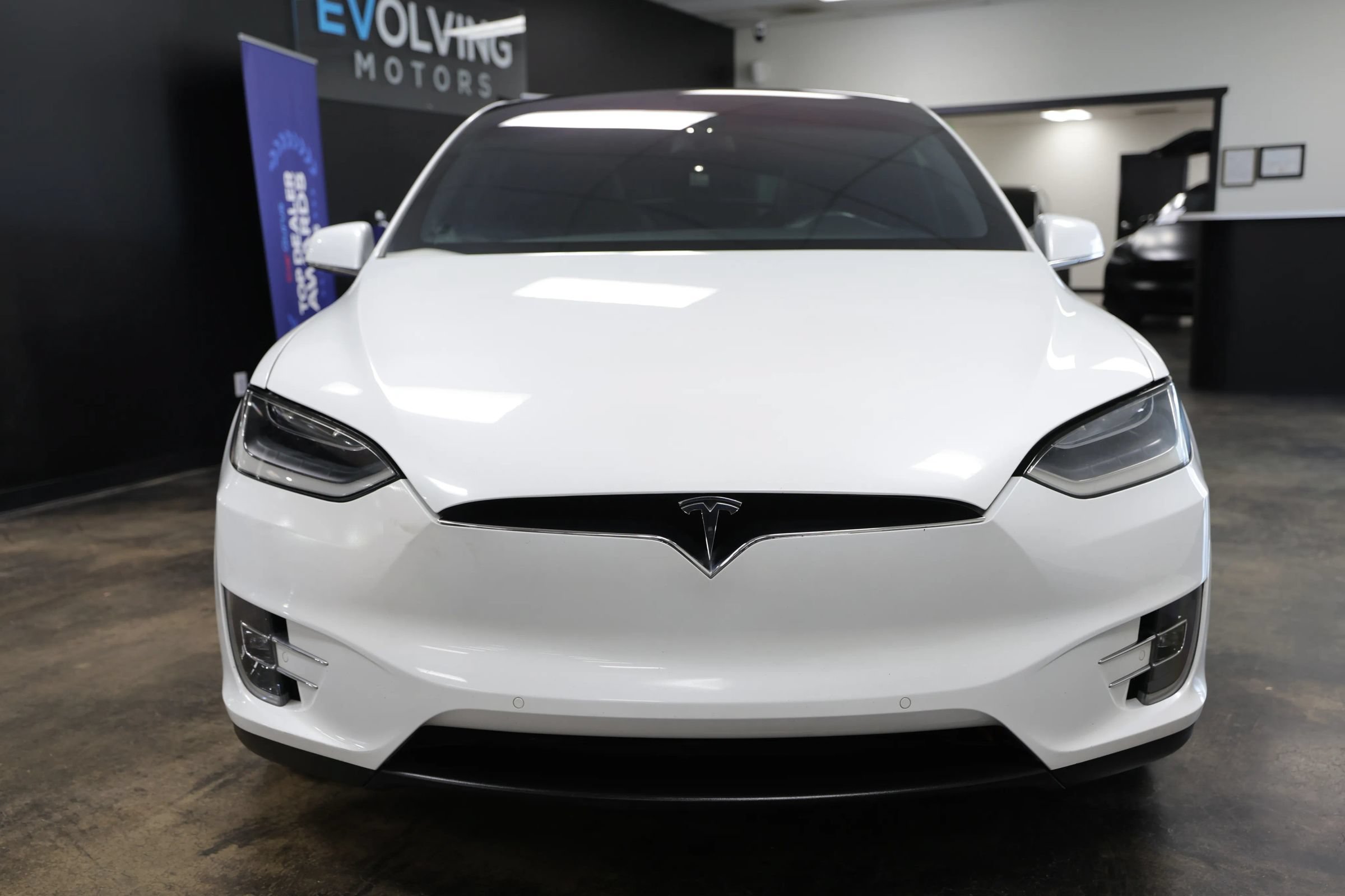 Used 2016 Tesla Model X Performance AWD/4WD image 6