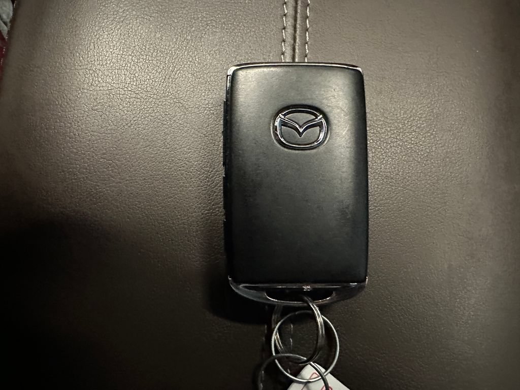 Used 2023 MAZDA CX-30 2.5 Turbo w/ Premium Plus Pkg AWD/4WD image 18