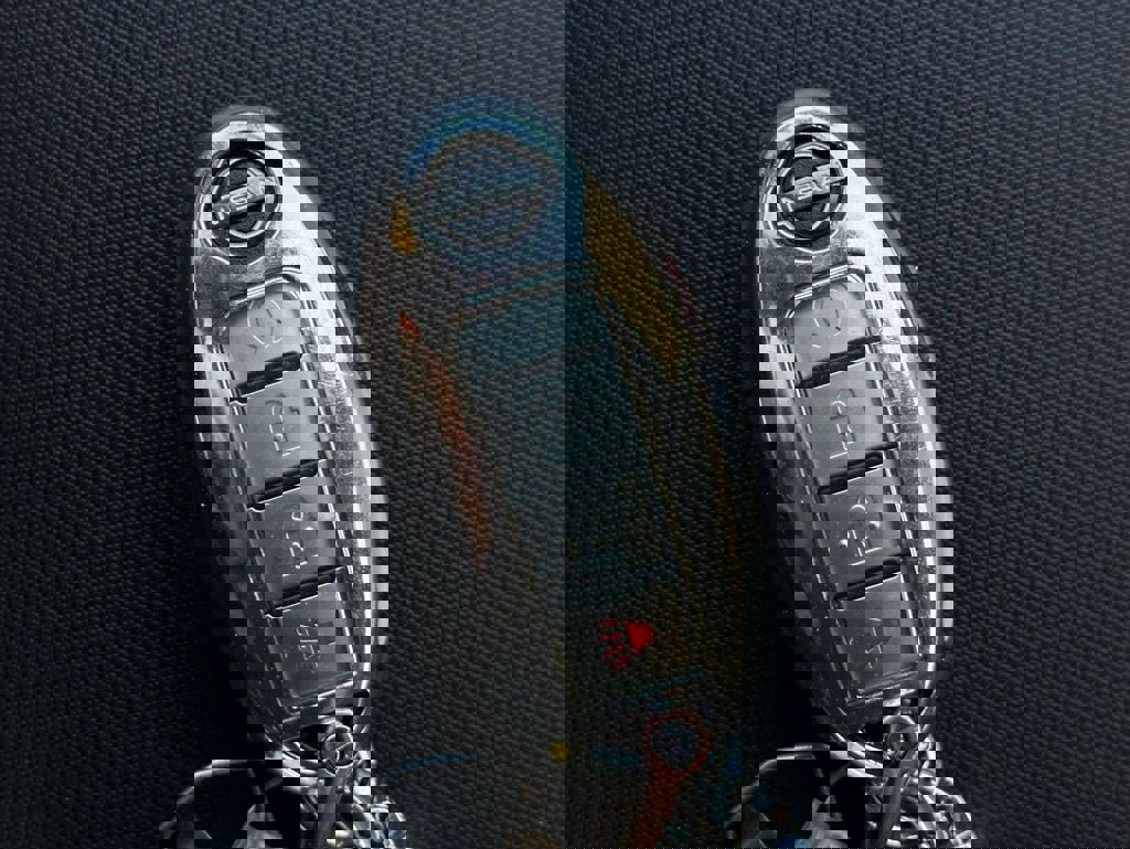 Used 2023 Nissan Frontier PRO-4X w/ Technology Package image 30