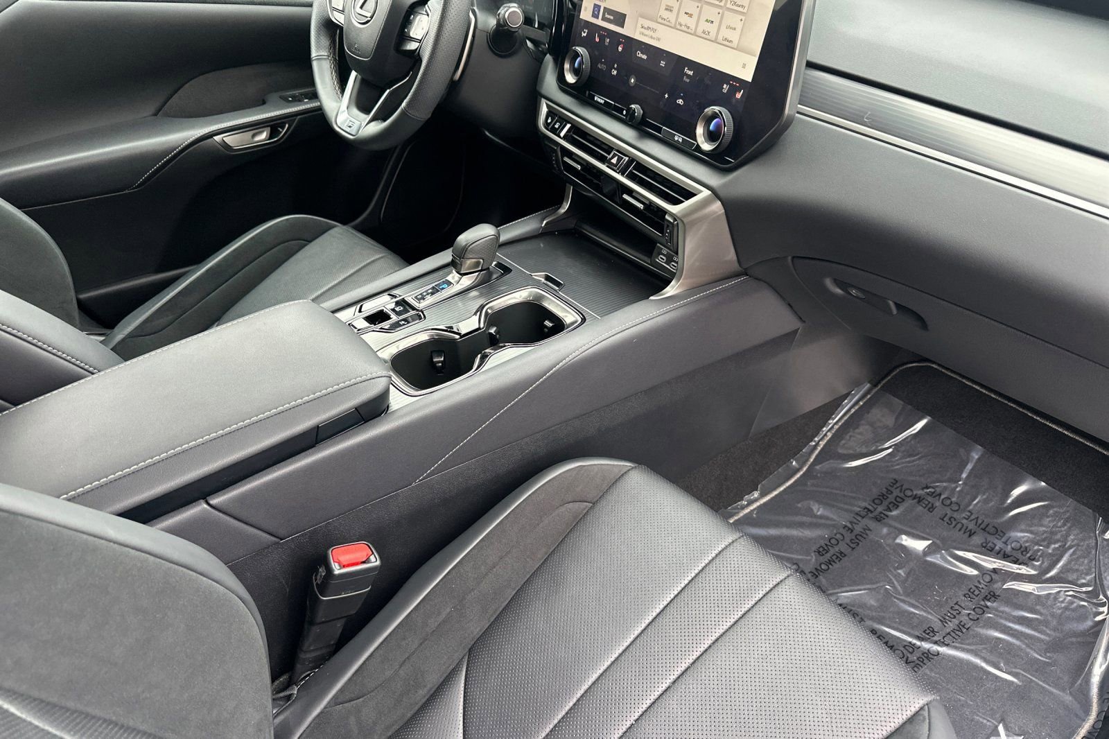 Certified 2024 Lexus RX 500h F Sport image 19