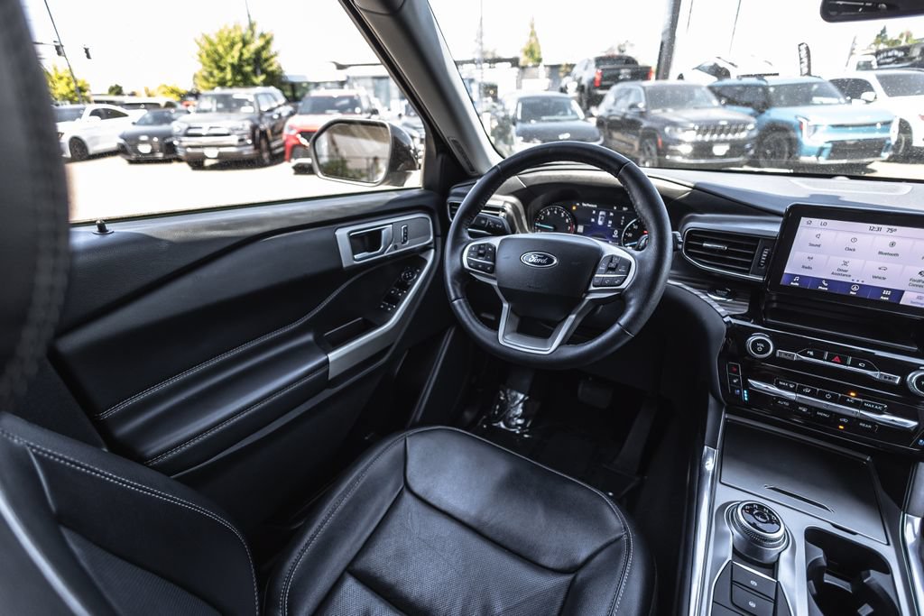 Used 2022 Ford Explorer Limited AWD/4WD image 20