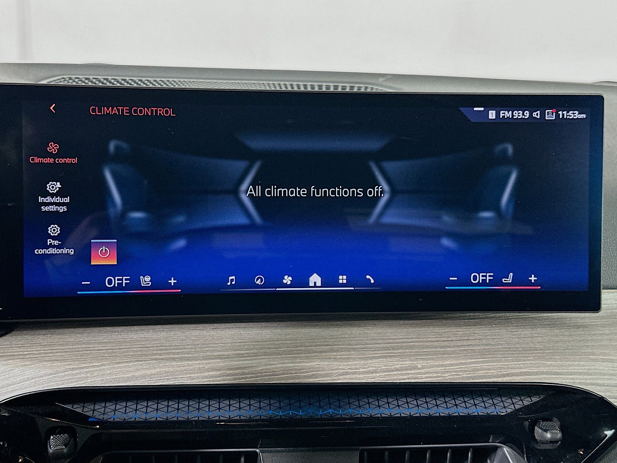 Used 2025 BMW i4 xDrive40i image 24