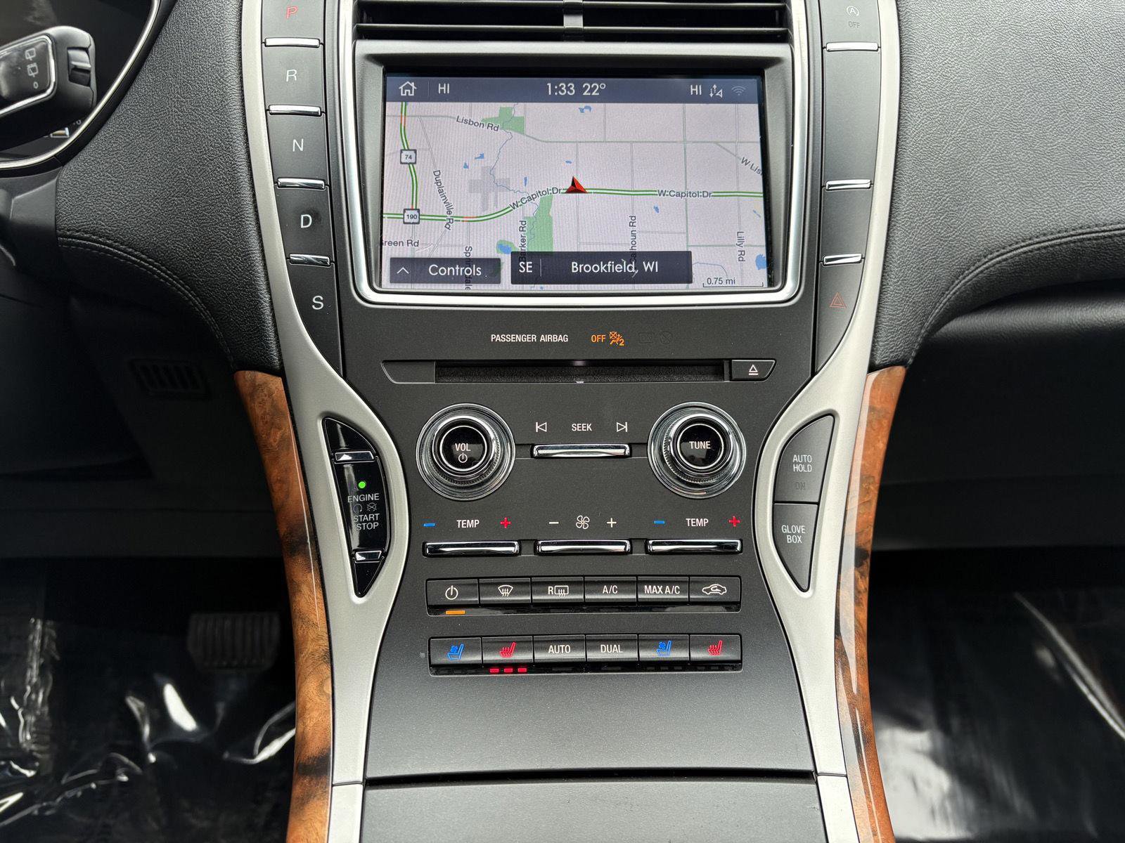 Used 2020 Lincoln Nautilus Reserve image 15