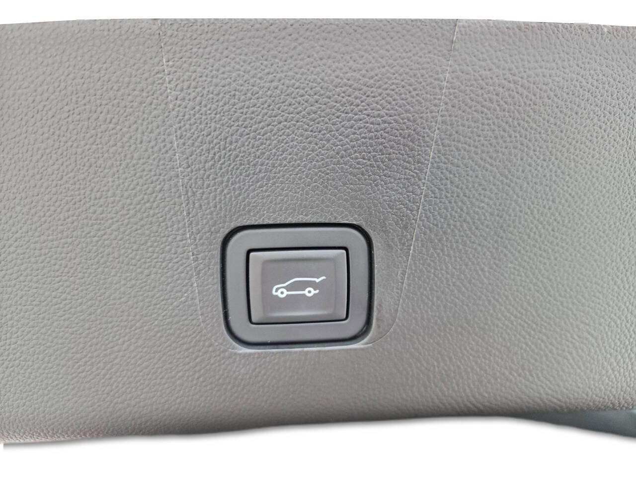 Used 2024 Chevrolet Traverse RS AWD/4WD image 23