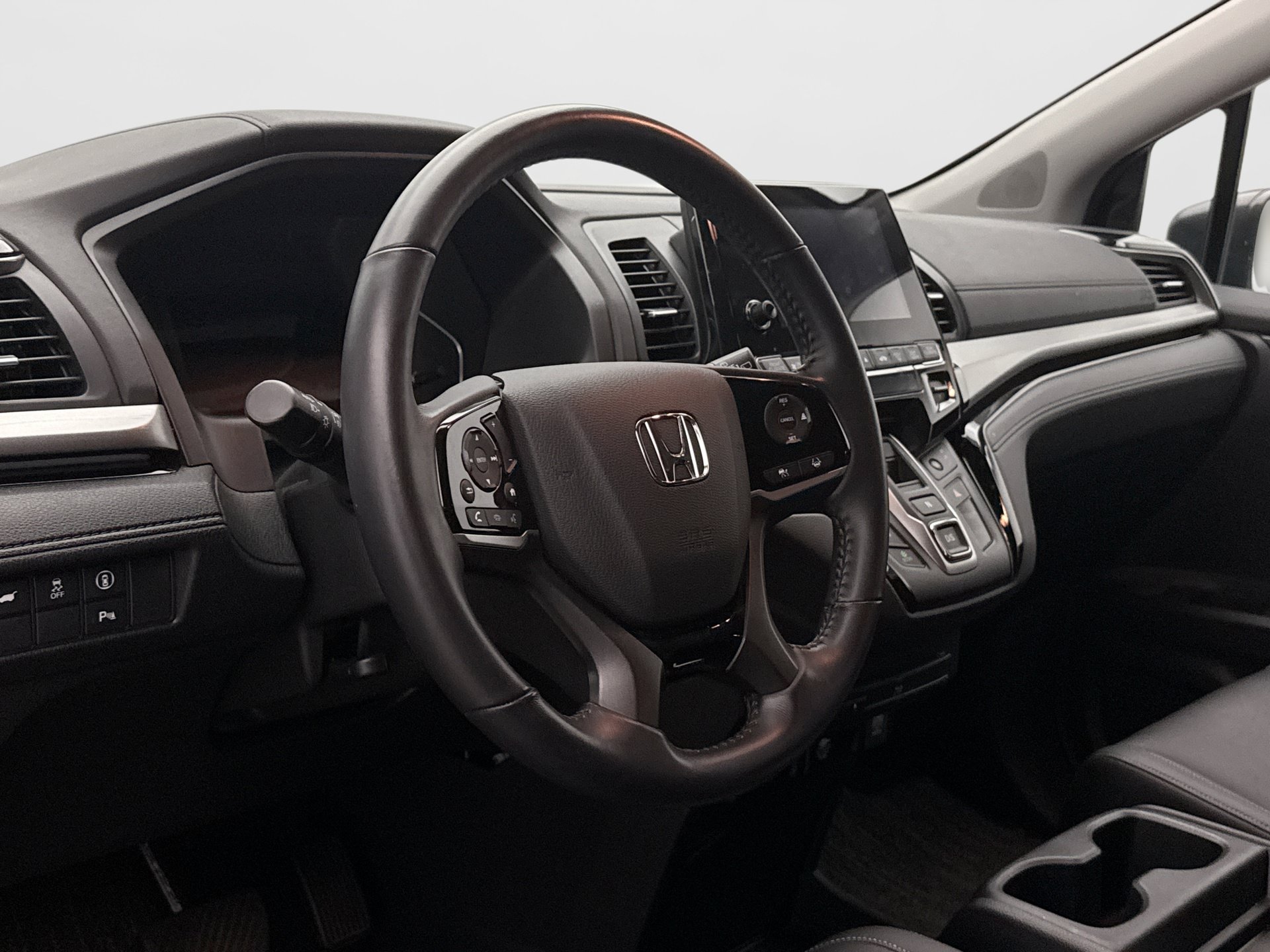 Used 2024 Honda Odyssey Touring image 7
