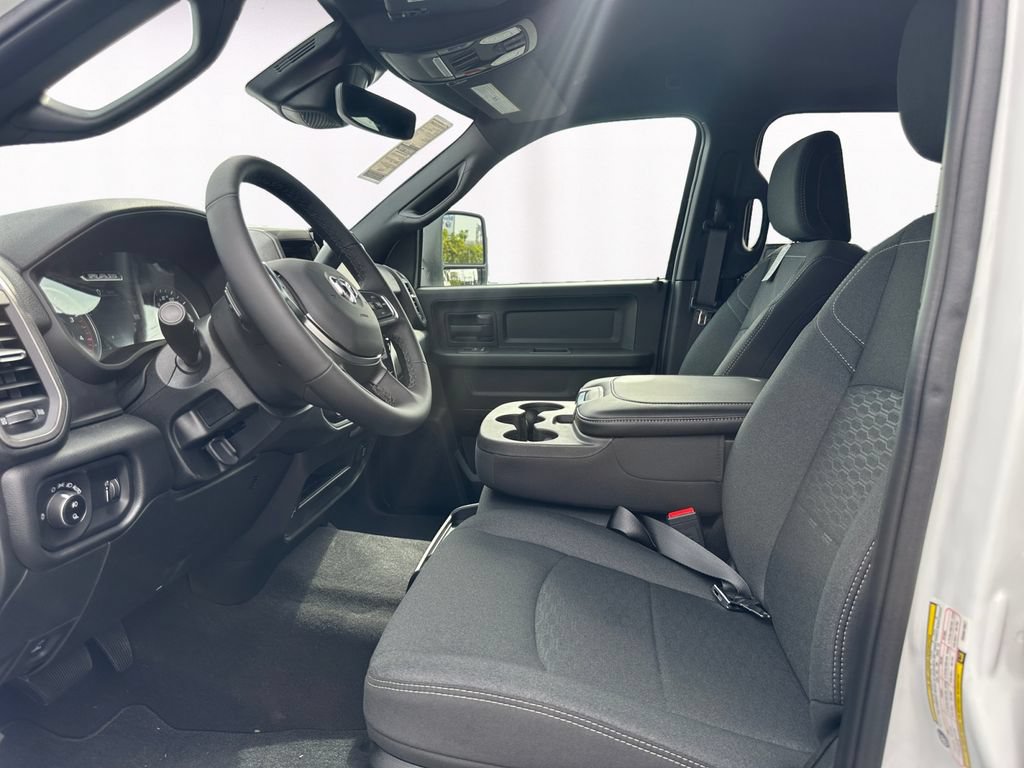 New 2025 RAM 2500 Tradesman AWD/4WD image 9