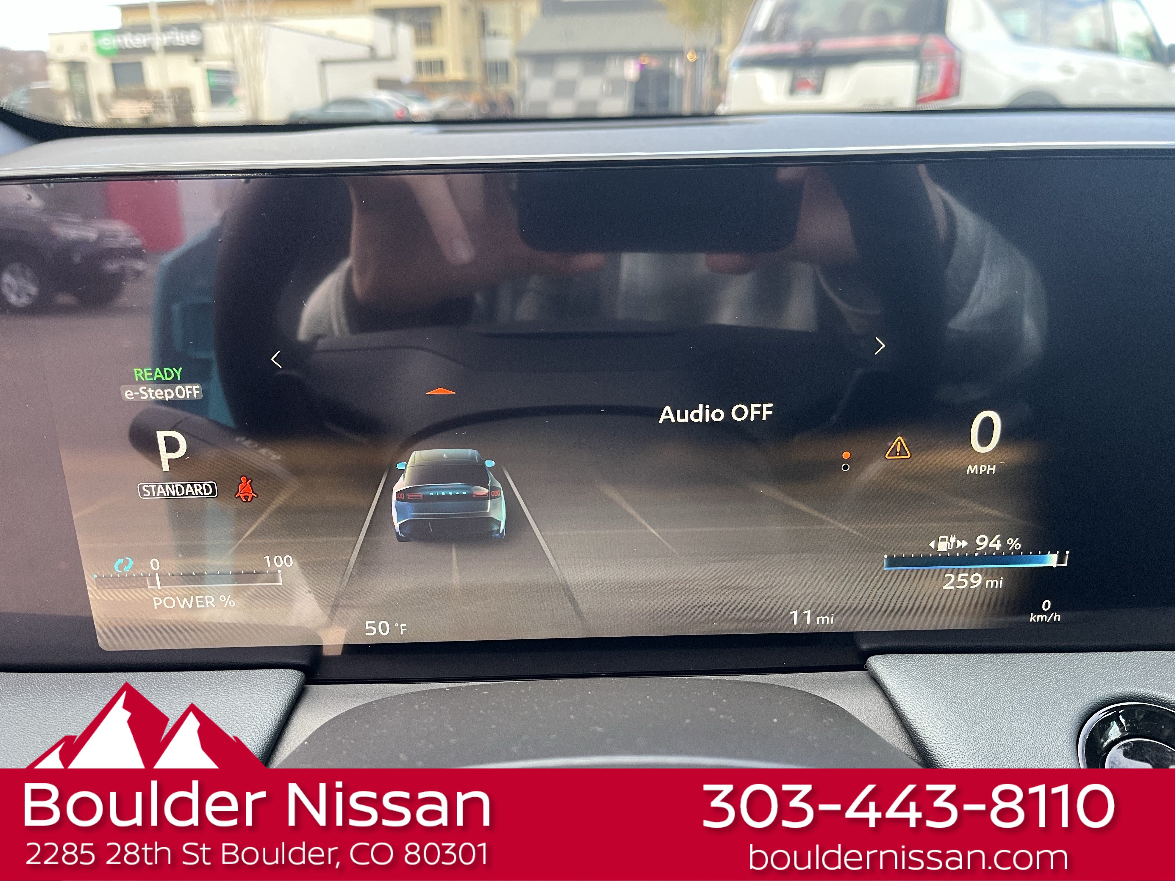 New 2026 Nissan Leaf Platinum+ w/ Cargo Package (Platinum+) FWD image 17