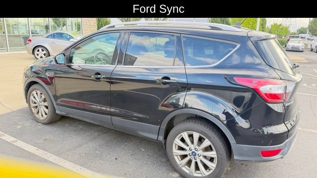 Used 2018 Ford Escape Titanium FWD image 10