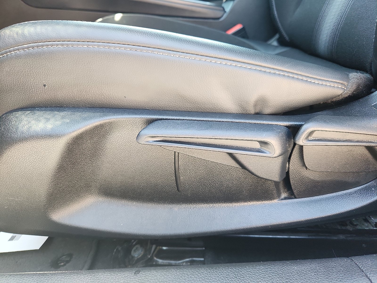 Used 2023 Honda Civic Sport image 23