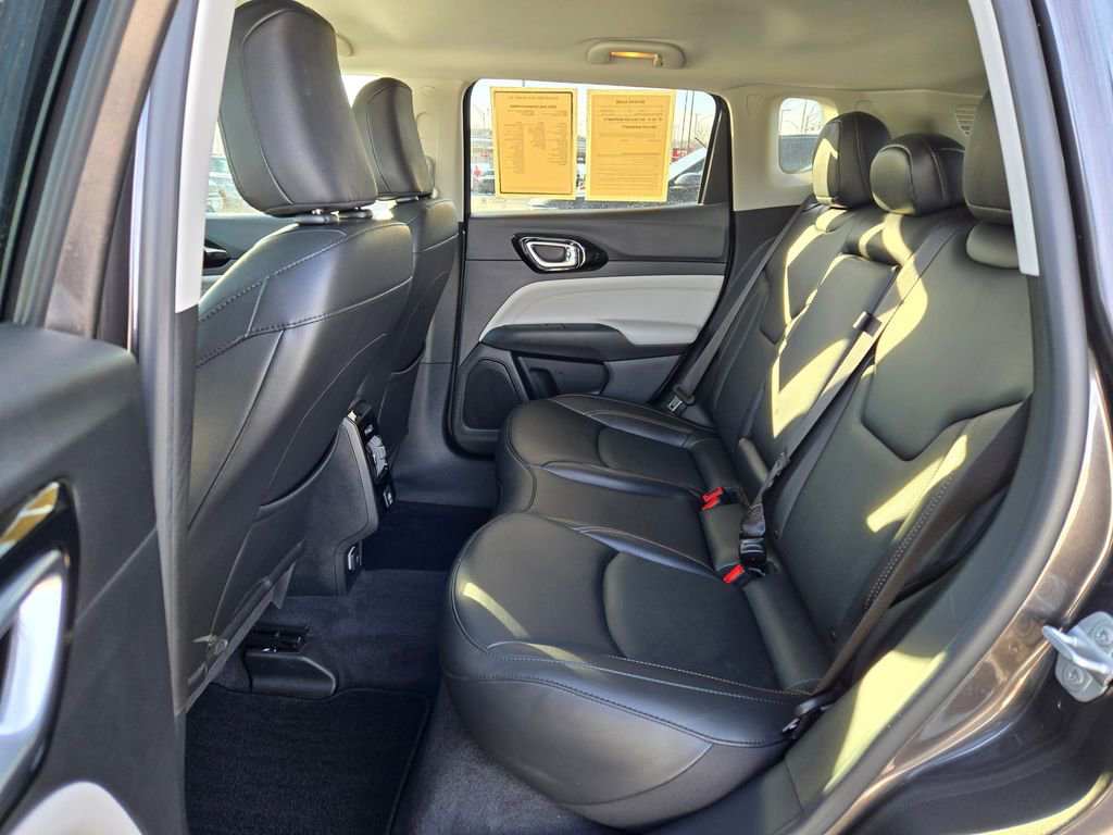 Used 2022 Jeep Compass Limited image 25